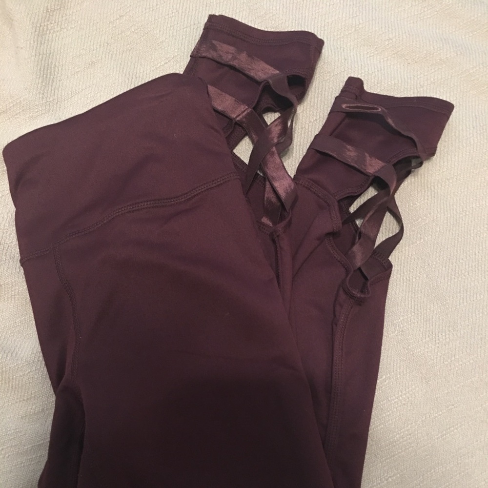 Maroon Active Life leggings size Medium